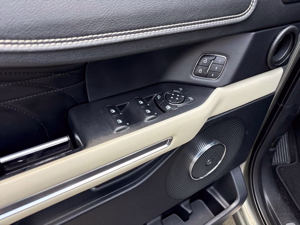 2019 Silver Spruce Metallic Ford Expedition Platinum RWD SUV