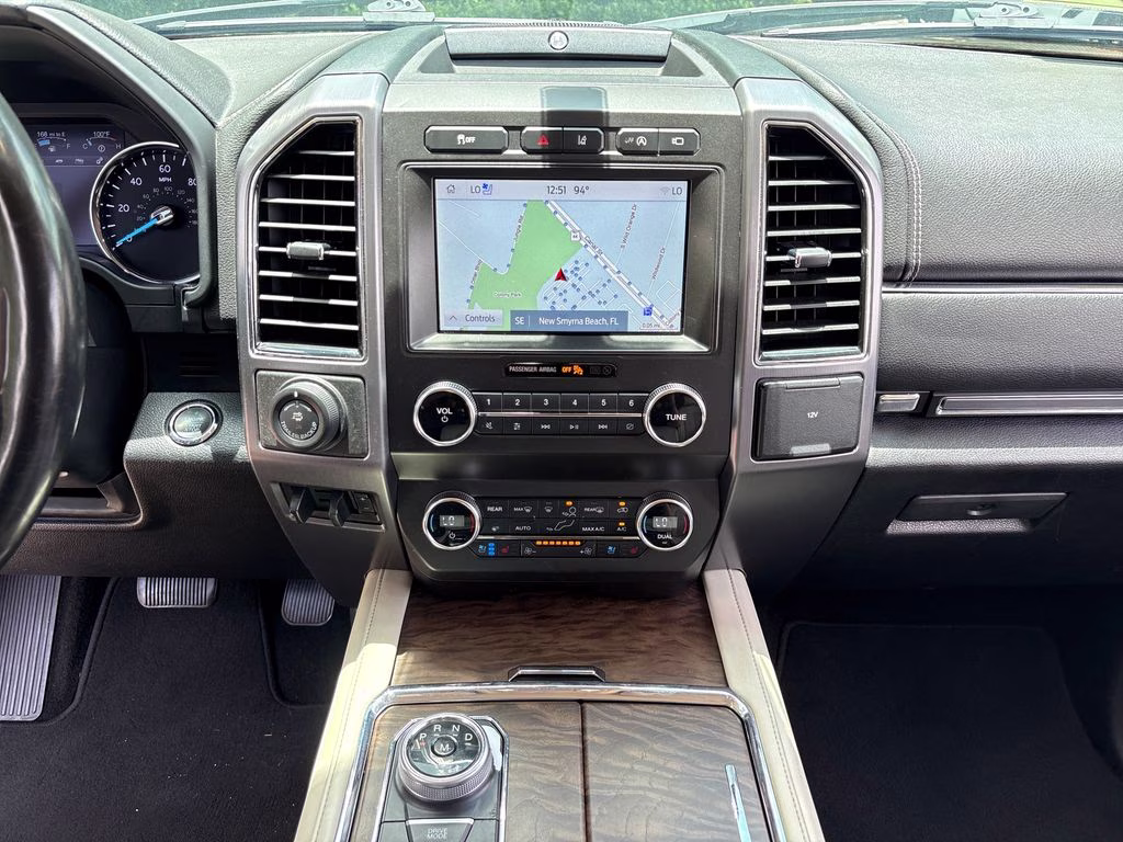 2019 Silver Spruce Metallic Ford Expedition Platinum RWD SUV