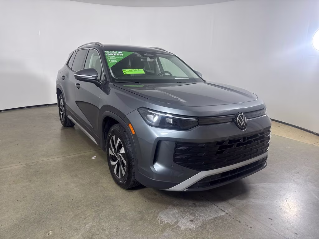 2025 Platinum Gray Metallic Volkswagen Tiguan 2.0T S FWD SUV