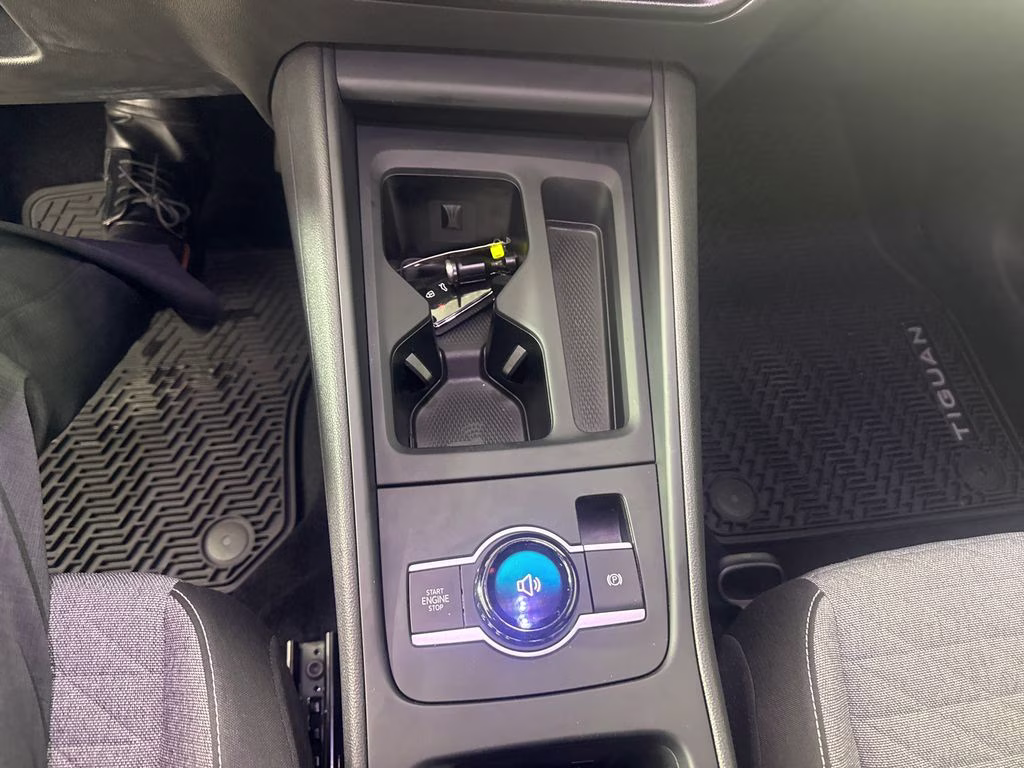 2025 Platinum Gray Metallic Volkswagen Tiguan 2.0T S FWD SUV