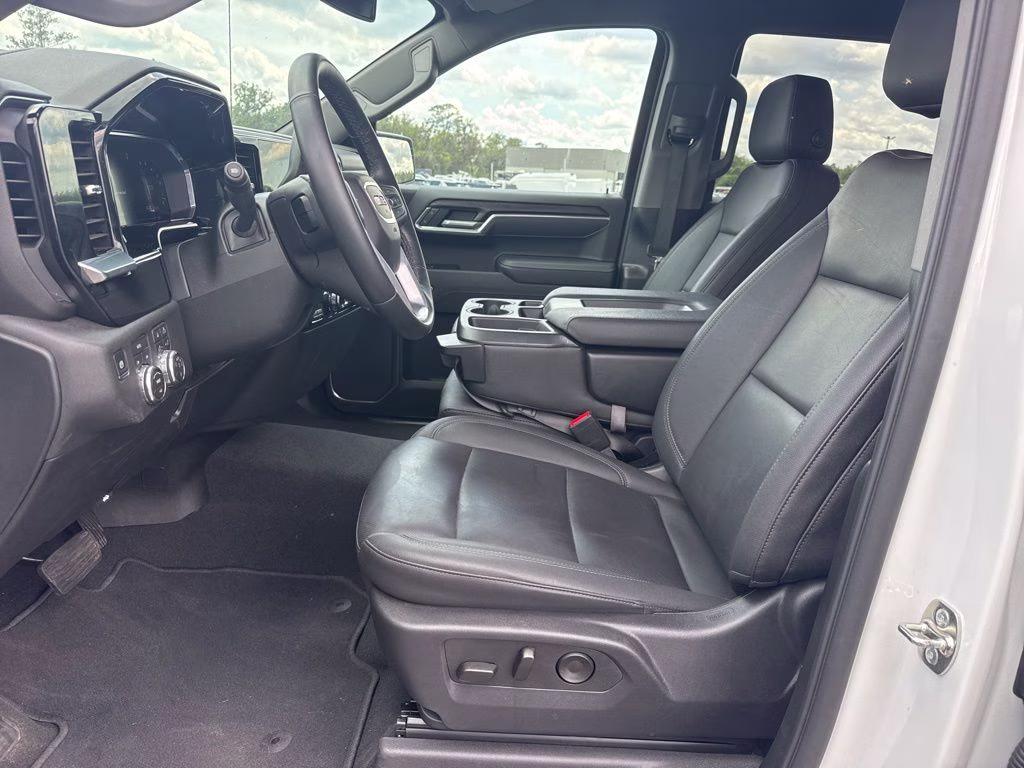2026 Summit White GMC Sierra 1500 SLT 4X4 Truck