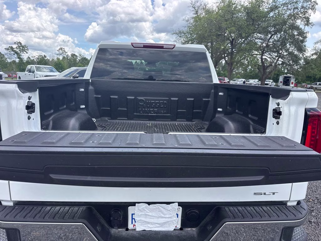 2026 Summit White GMC Sierra 1500 SLT 4X4 Truck