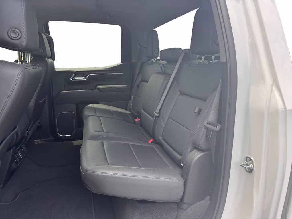 2026 Summit White GMC Sierra 1500 SLT 4X4 Truck
