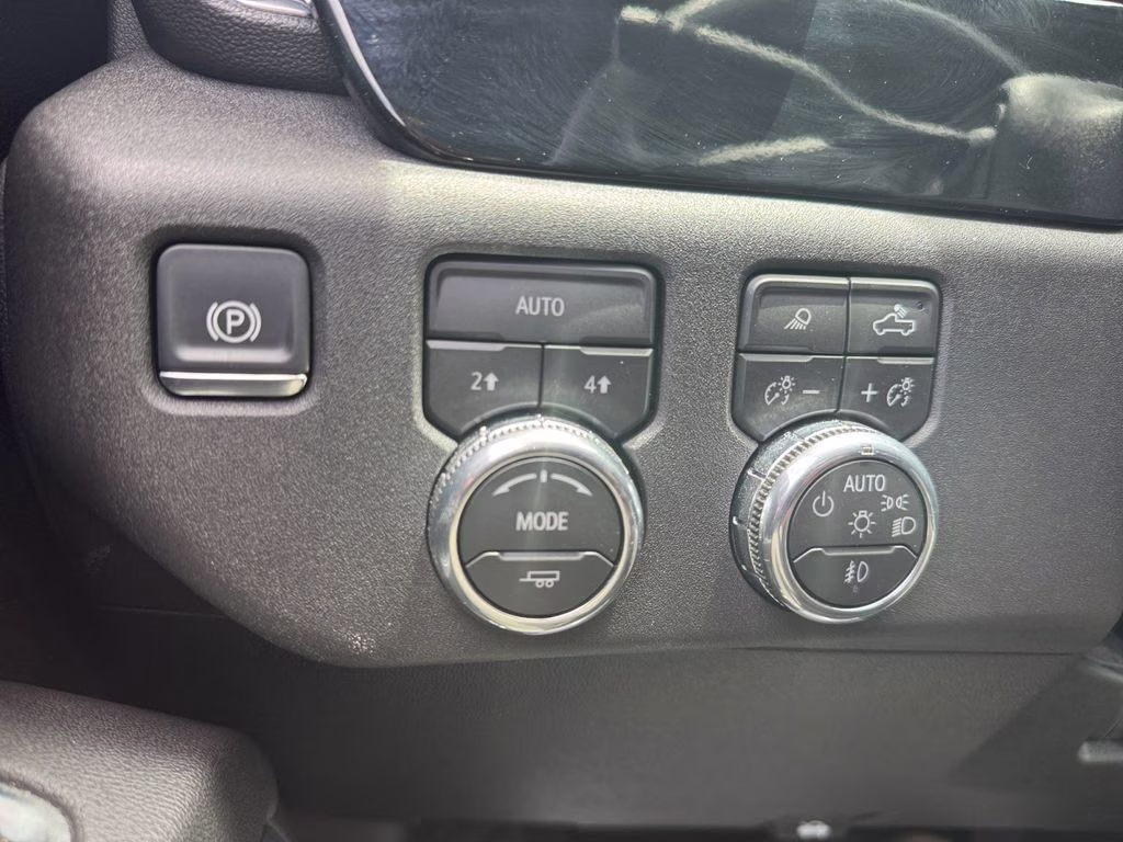 2026 Summit White GMC Sierra 1500 SLT 4X4 Truck