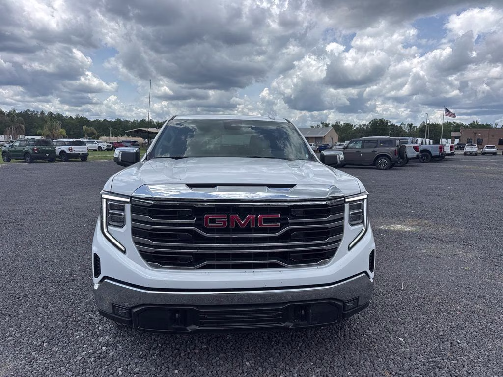 2026 Summit White GMC Sierra 1500 SLT 4X4 Truck