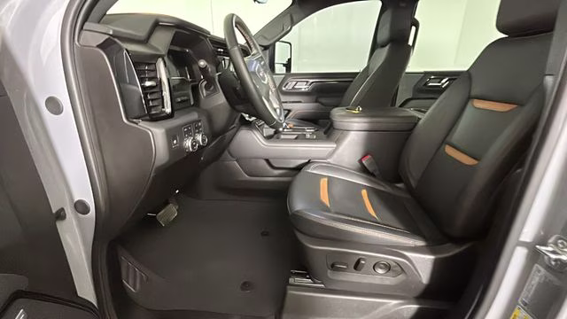 2025 Thunderstorm Gray GMC Sierra 2500HD AT4 4X4 Truck