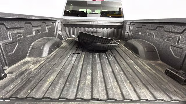 2025 Thunderstorm Gray GMC Sierra 2500HD AT4 4X4 Truck
