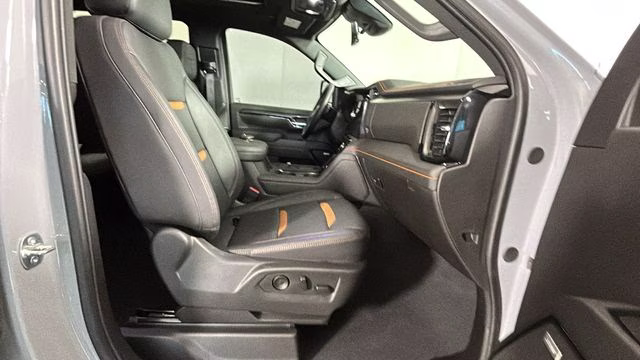 2025 Thunderstorm Gray GMC Sierra 2500HD AT4 4X4 Truck