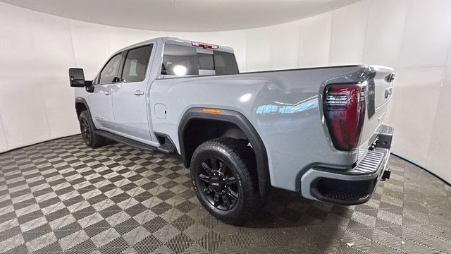 2025 Thunderstorm Gray GMC Sierra 2500HD AT4 4X4 Truck