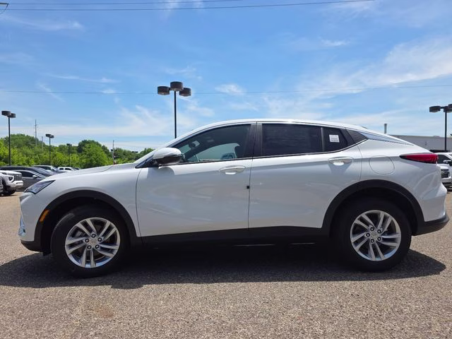 2026 Summit White Buick Envista Preferred FWD SUV