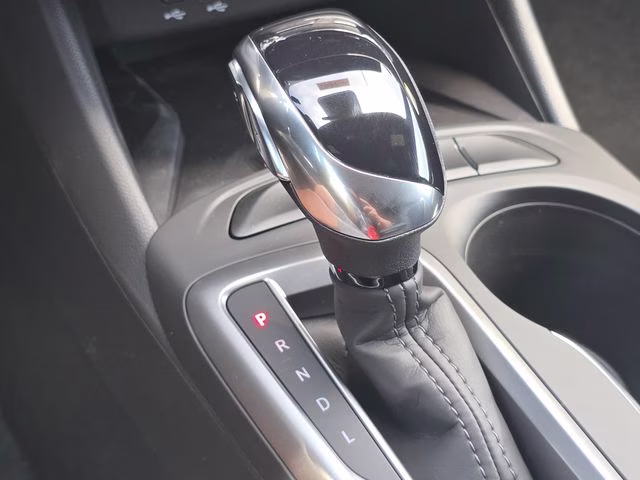2026 Summit White Buick Envista Preferred FWD SUV