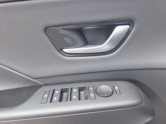 2026 Atlas White Hyundai Kona Limited FWD SUV