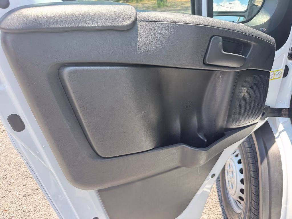2025 Bright White Clearcoat Ram ProMaster 2500 Base FWD Van