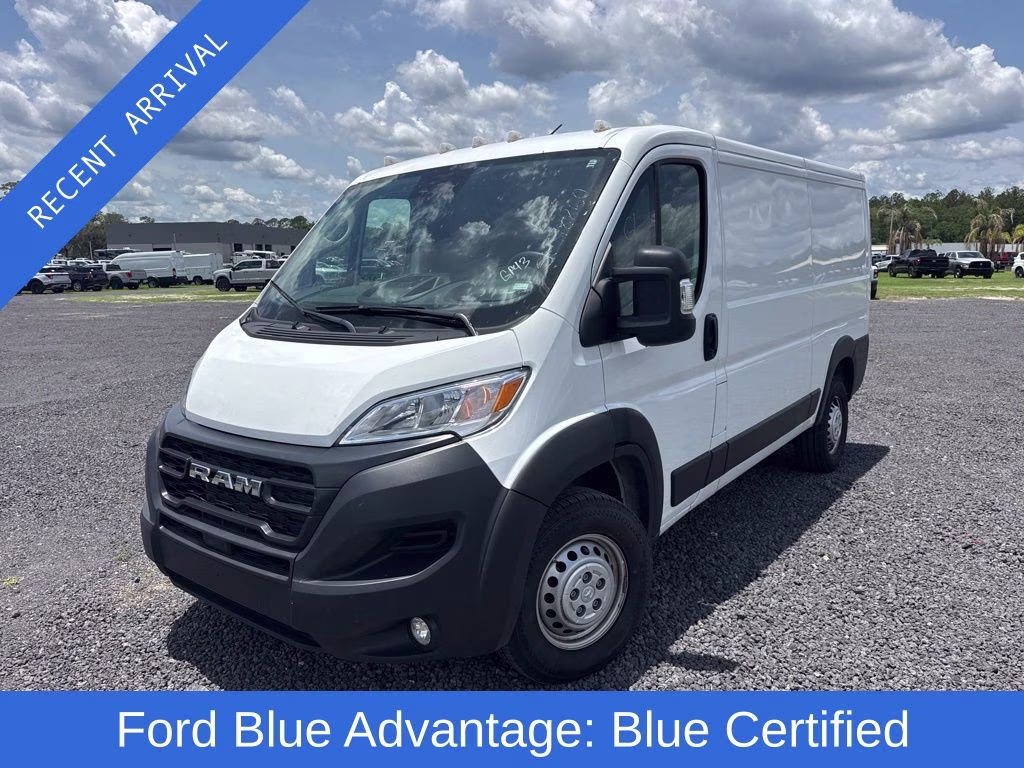 2025 Bright White Clearcoat Ram ProMaster 2500 Base FWD Van