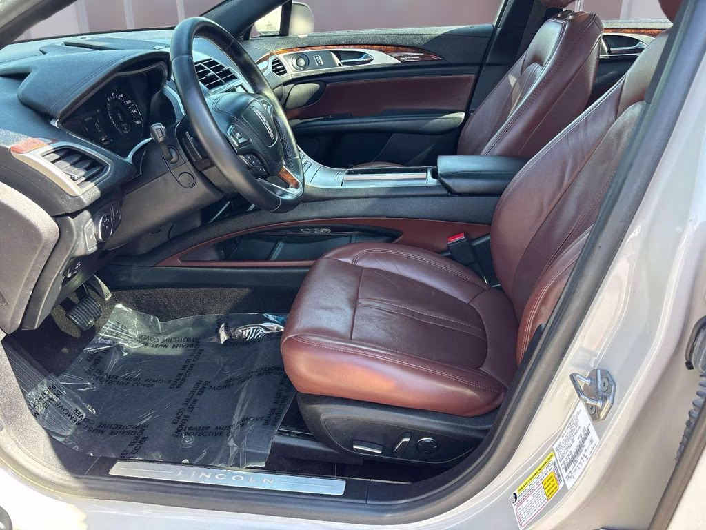 2020 Pearl Metallic Lincoln MKZ Reserve AWD Sedan