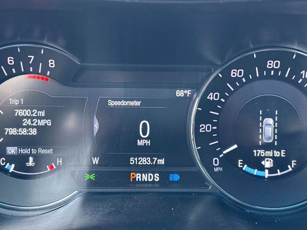 2020 Pearl Metallic Lincoln MKZ Reserve AWD Sedan