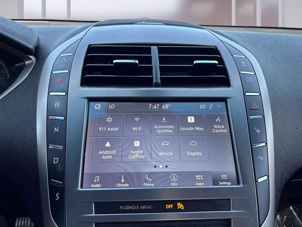 2020 Pearl Metallic Lincoln MKZ Reserve AWD Sedan