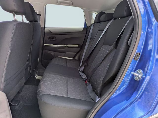 2026 Octane Blue Metallic Mitsubishi Outlander Sport 2.0 ES 4X4 SUV