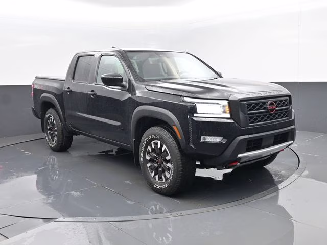 2024 Super Black Nissan Frontier PRO-4X 4X4 Truck
