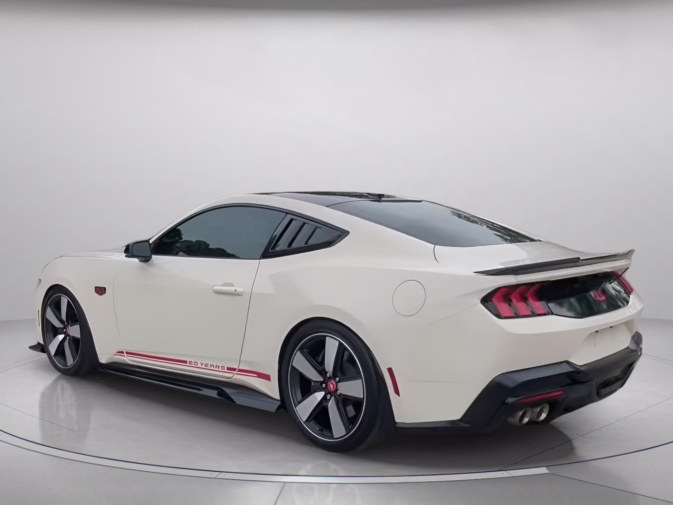 2025 Wimbledon White Ford Mustang GT Premium RWD Coupe