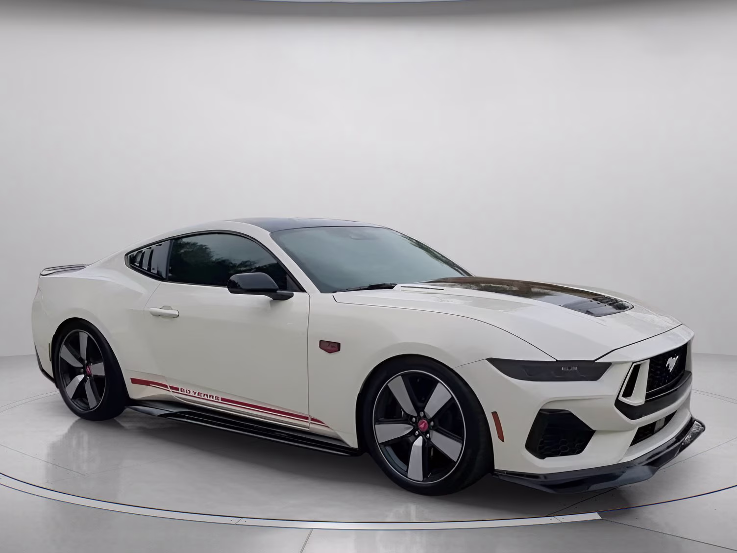 2025 Wimbledon White Ford Mustang GT Premium RWD Coupe