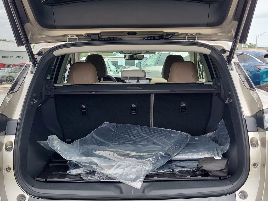 2026 Champagne Silver Metallic Nissan Murano Platinum AWD SUV