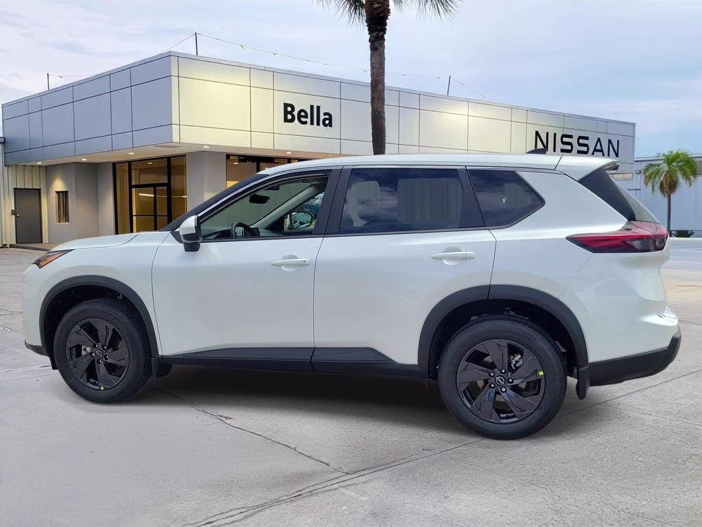 2026 Everest White Pearl Tricoat Nissan Rogue SV FWD SUV