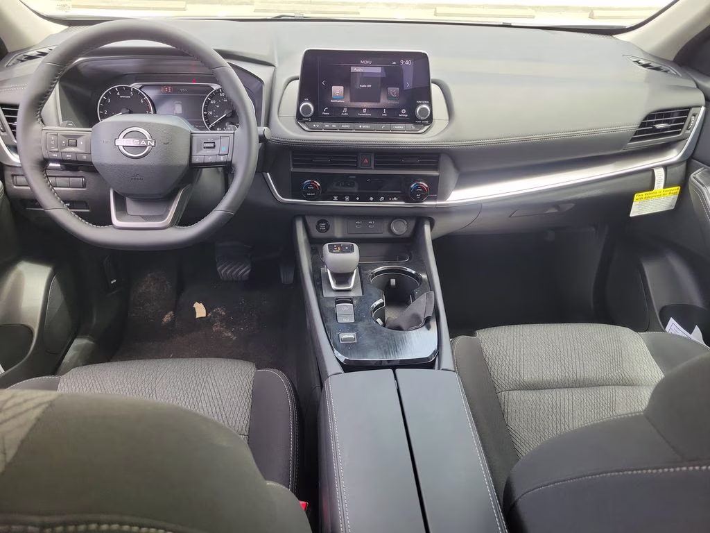2026 Everest White Pearl Tricoat Nissan Rogue SV FWD SUV