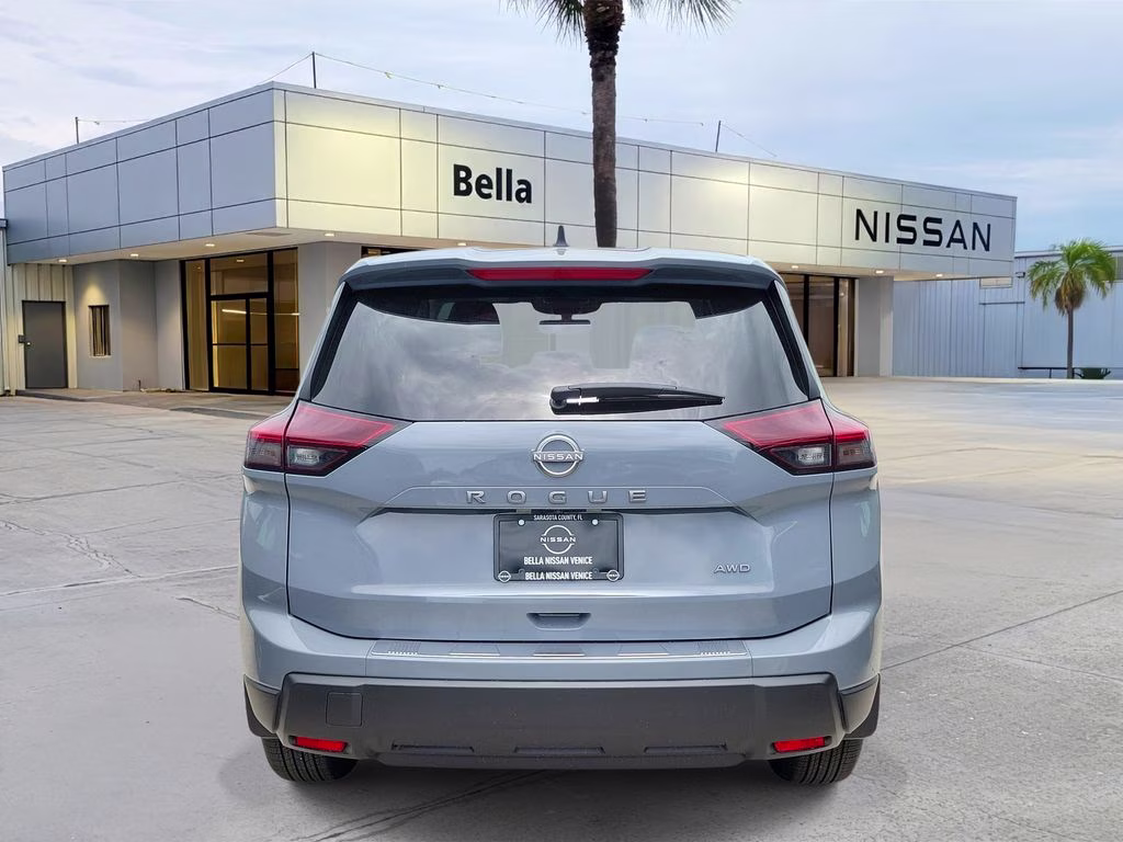 2026 Boulder Gray Pearl Nissan Rogue SV AWD SUV