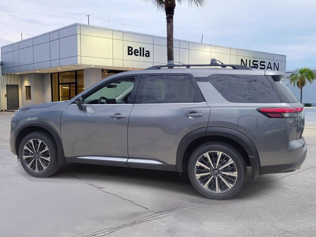 2026 Gun Metallic Nissan Pathfinder Platinum 4X4 SUV