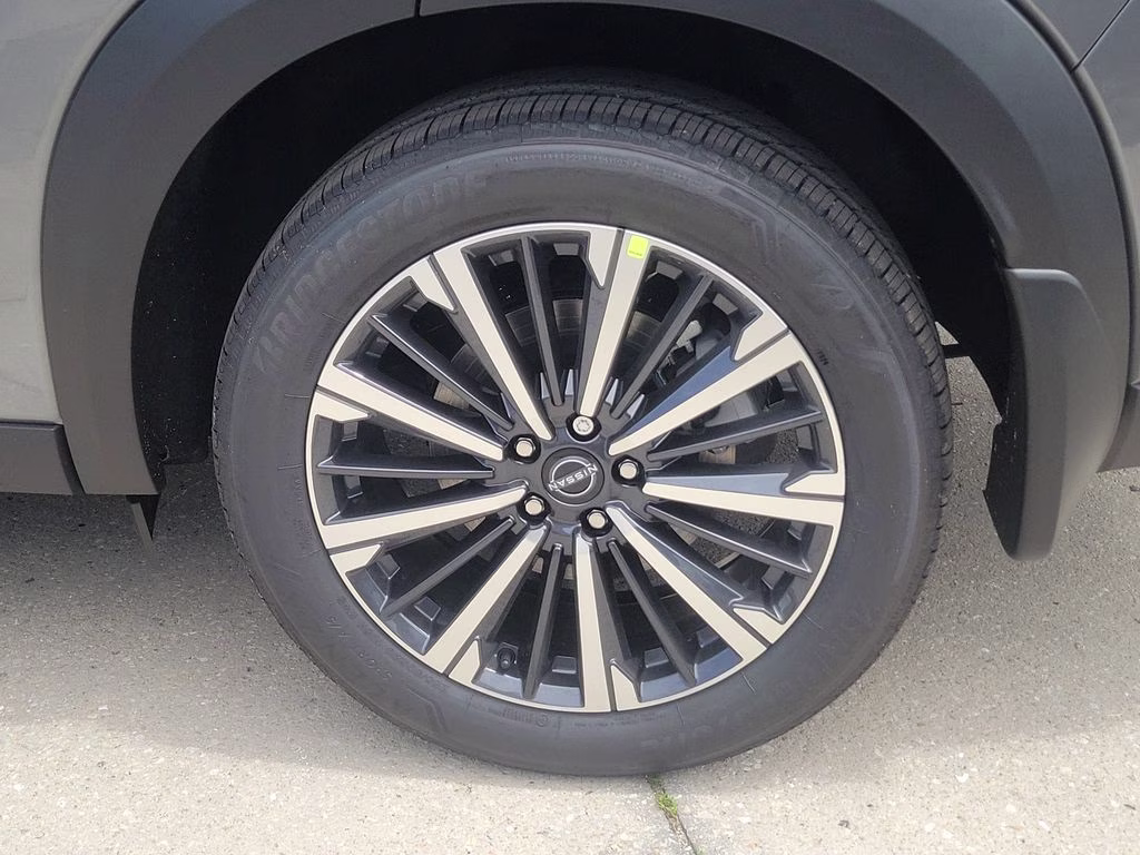 2026 Gun Metallic Nissan Pathfinder Platinum 4X4 SUV