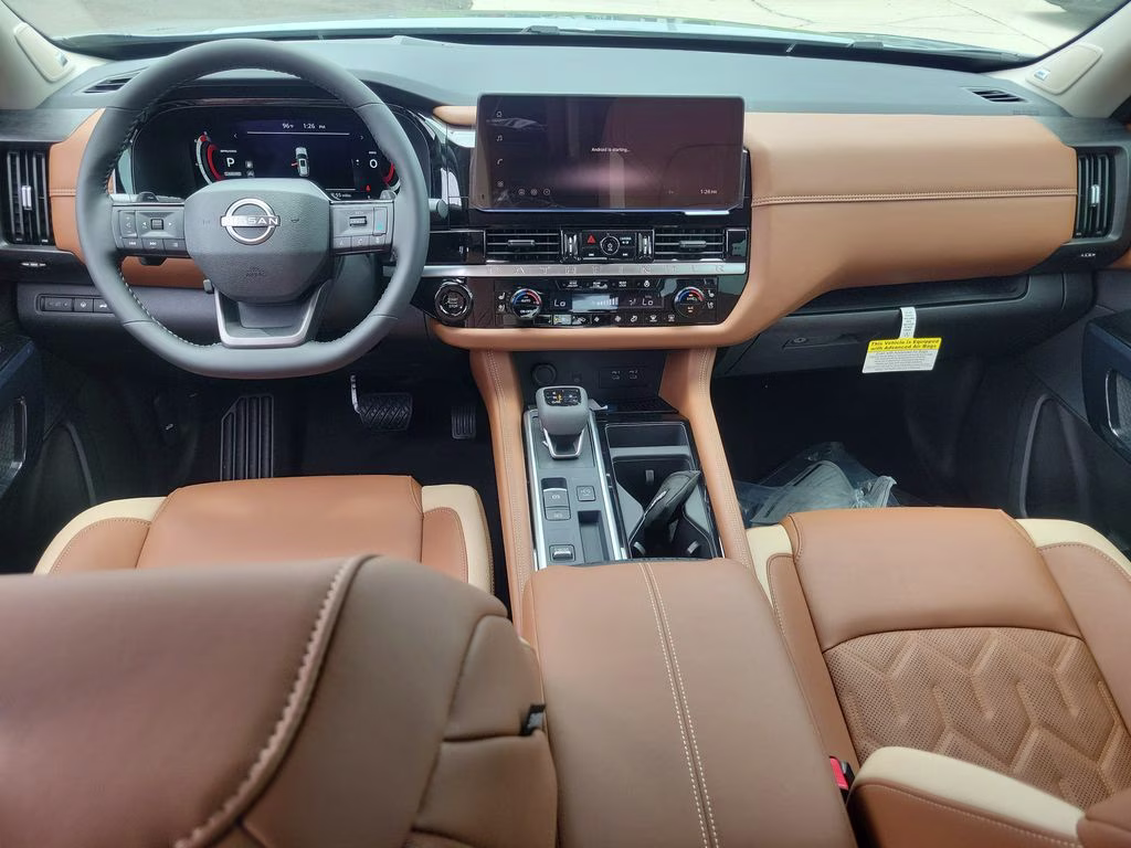 2026 Boulder Gray Pearl Nissan Pathfinder Platinum FWD SUV