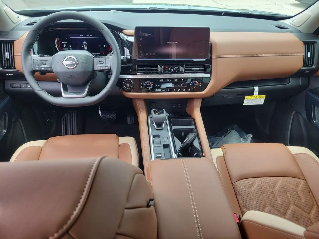 2026 Boulder Gray Pearl Nissan Pathfinder Platinum FWD SUV