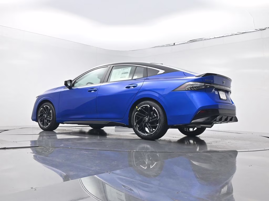 2026 Bluestone Pearl/Super Blk Nissan Sentra SR FWD Sedan