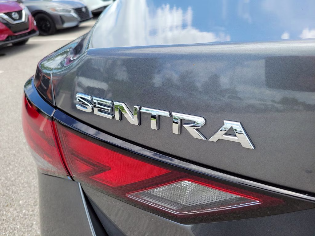 2023 Gun Metallic Nissan Sentra SV FWD Sedan