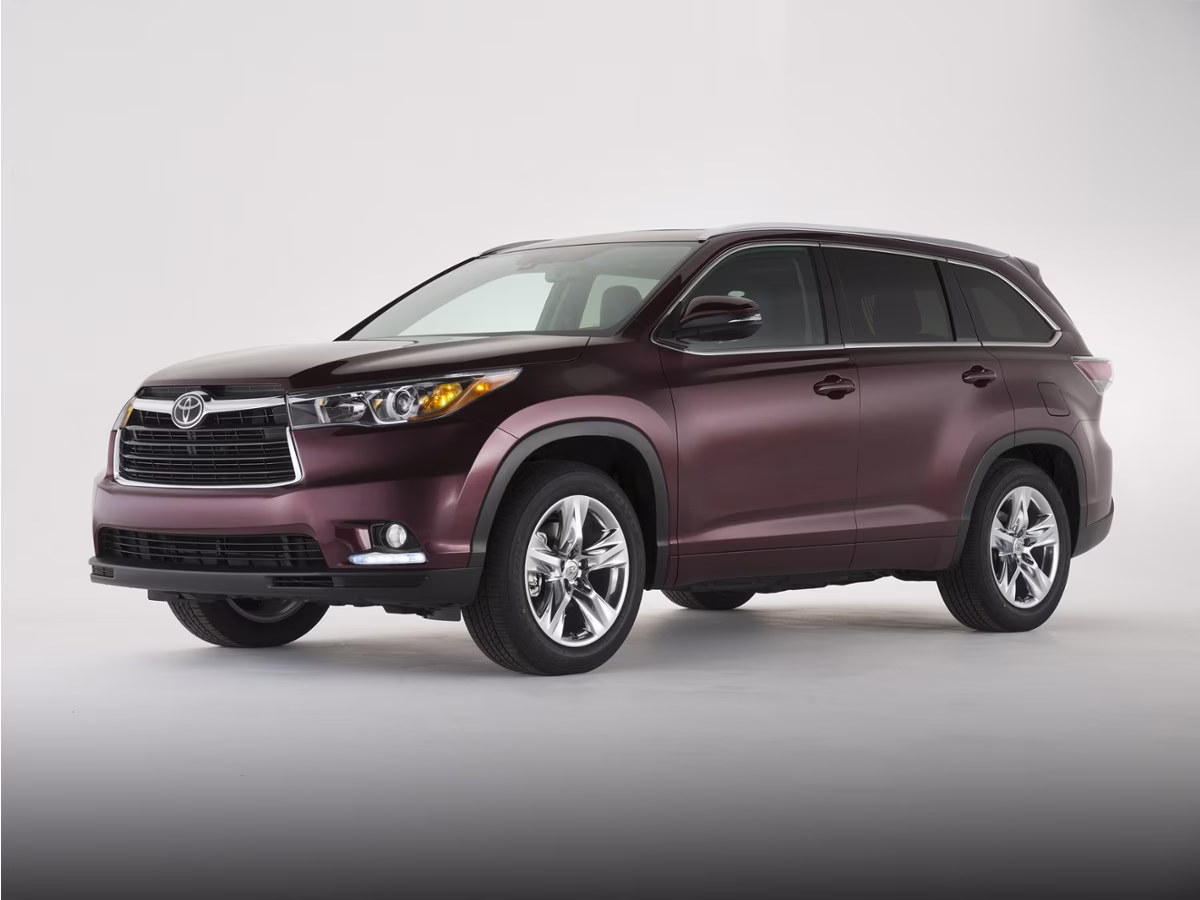 2014 Toyota Highlander XLE V6 FWD SUV