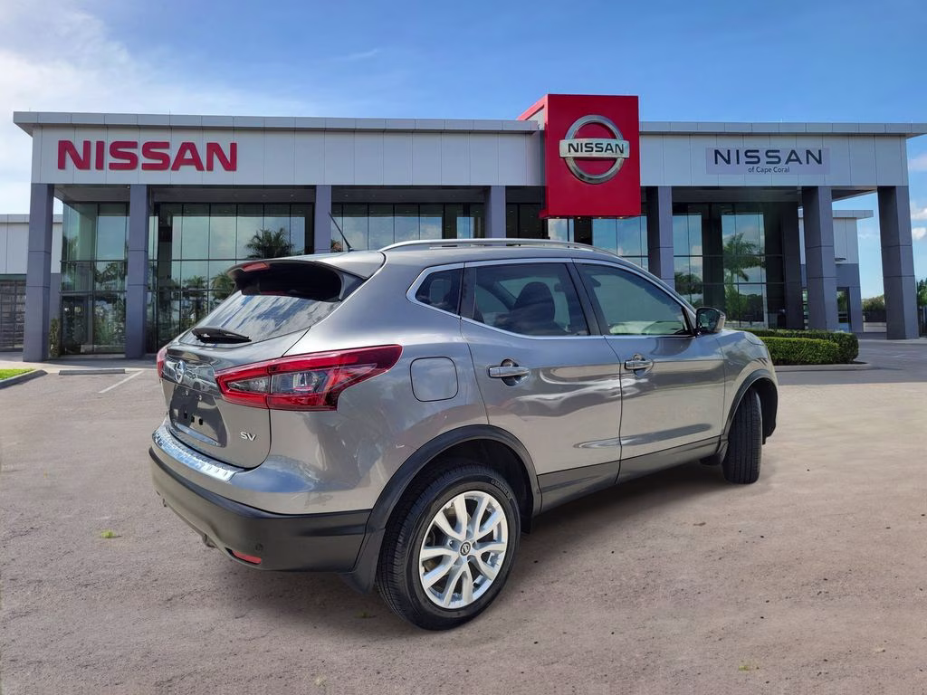 2021 Gun Metallic Nissan Rogue Sport SV FWD SUV