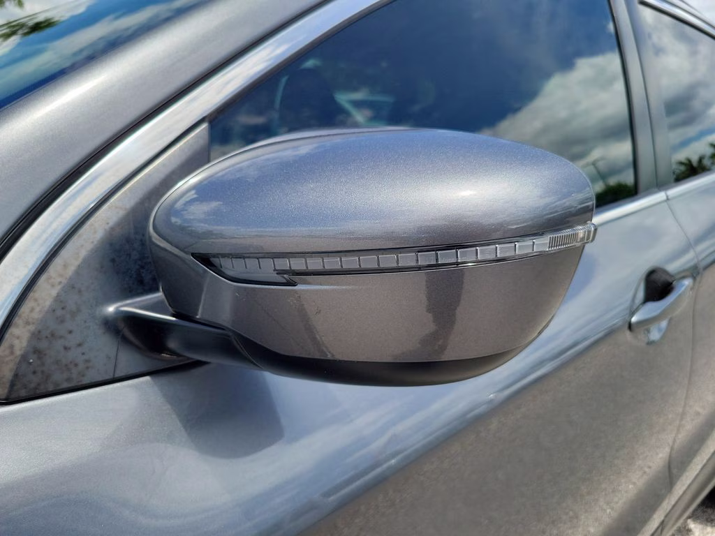 2021 Gun Metallic Nissan Rogue Sport SV FWD SUV