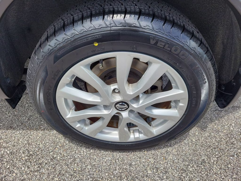 2021 Gun Metallic Nissan Rogue Sport SV FWD SUV