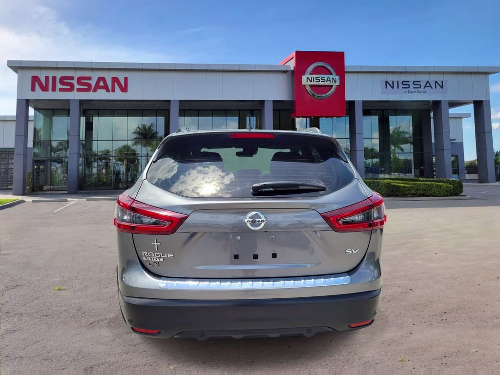 2021 Gun Metallic Nissan Rogue Sport SV FWD SUV
