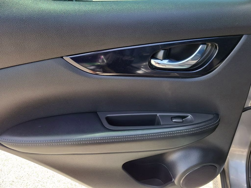 2021 Gun Metallic Nissan Rogue Sport SV FWD SUV