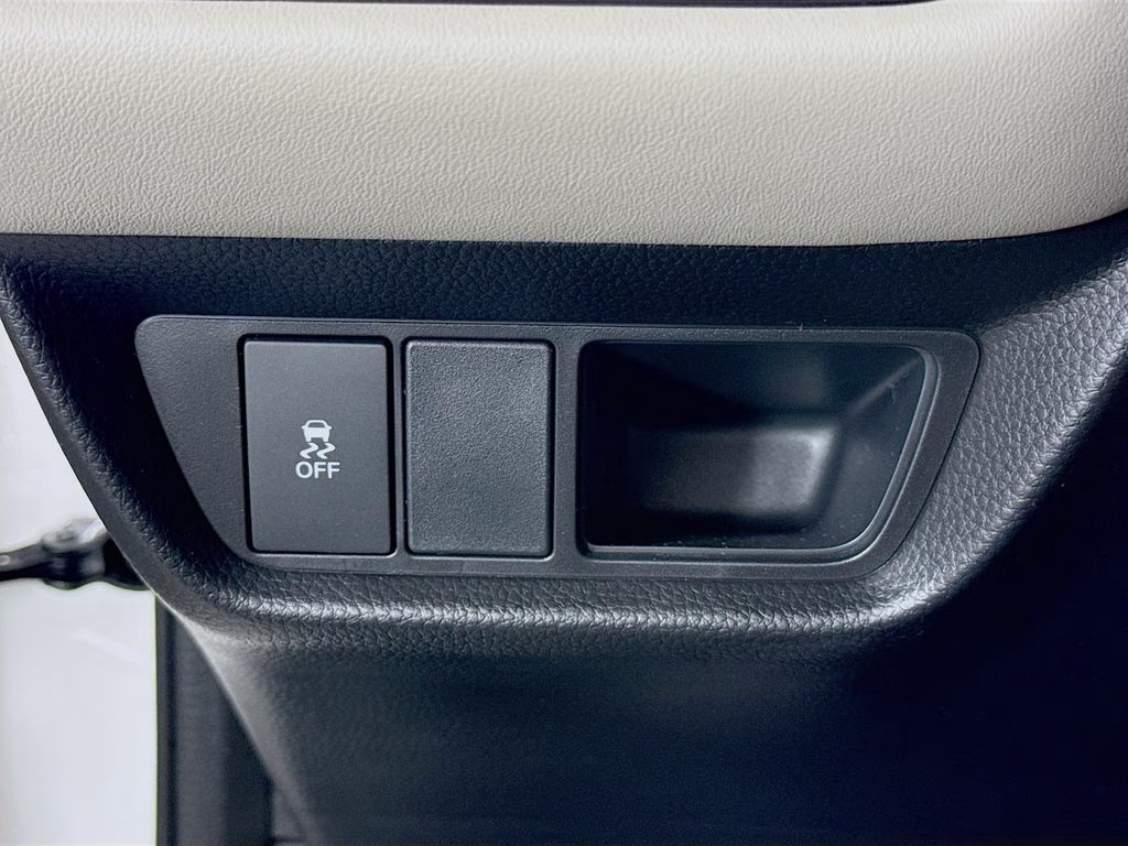 2027 Platinum White Pearl Honda HR-V LX FWD SUV