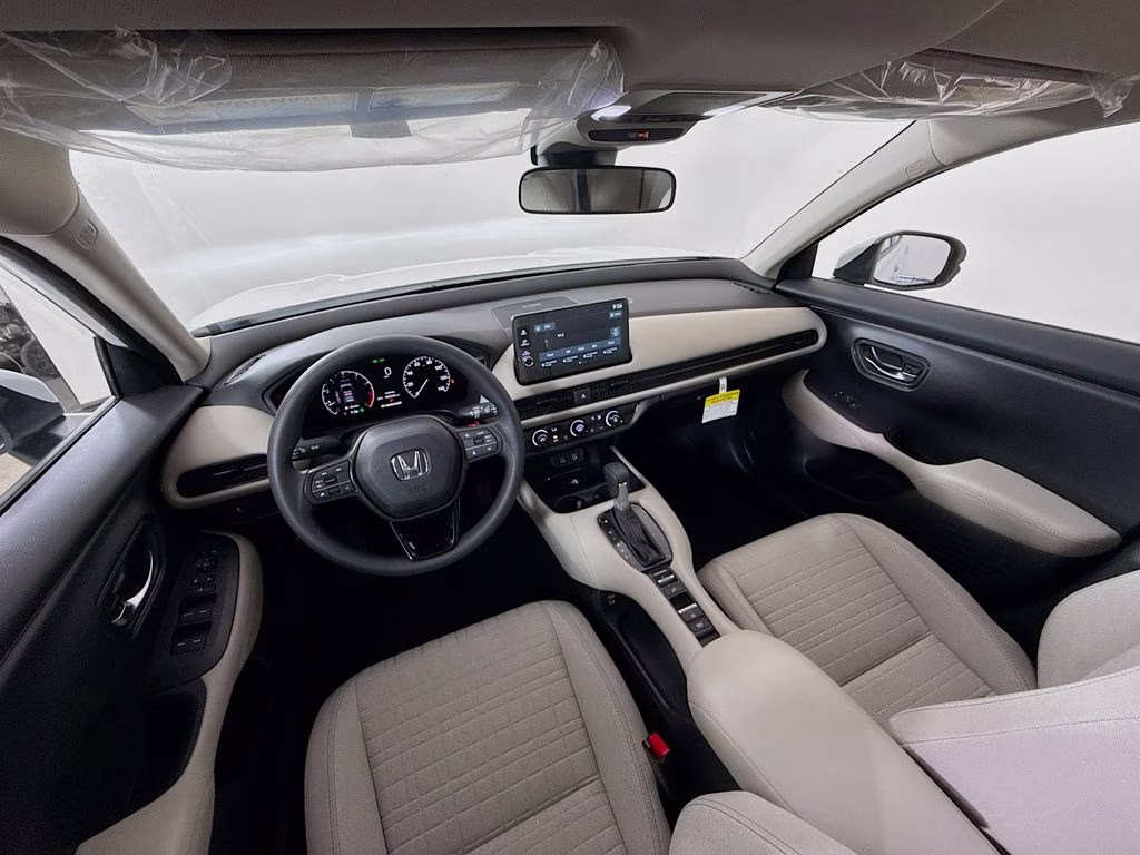 2027 Platinum White Pearl Honda HR-V LX FWD SUV