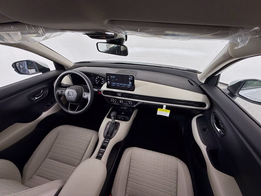 2027 Platinum White Pearl Honda HR-V LX FWD SUV