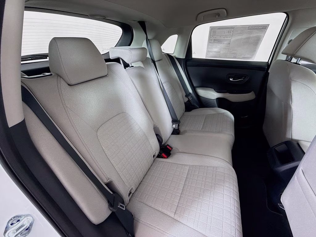 2027 Platinum White Pearl Honda HR-V LX FWD SUV