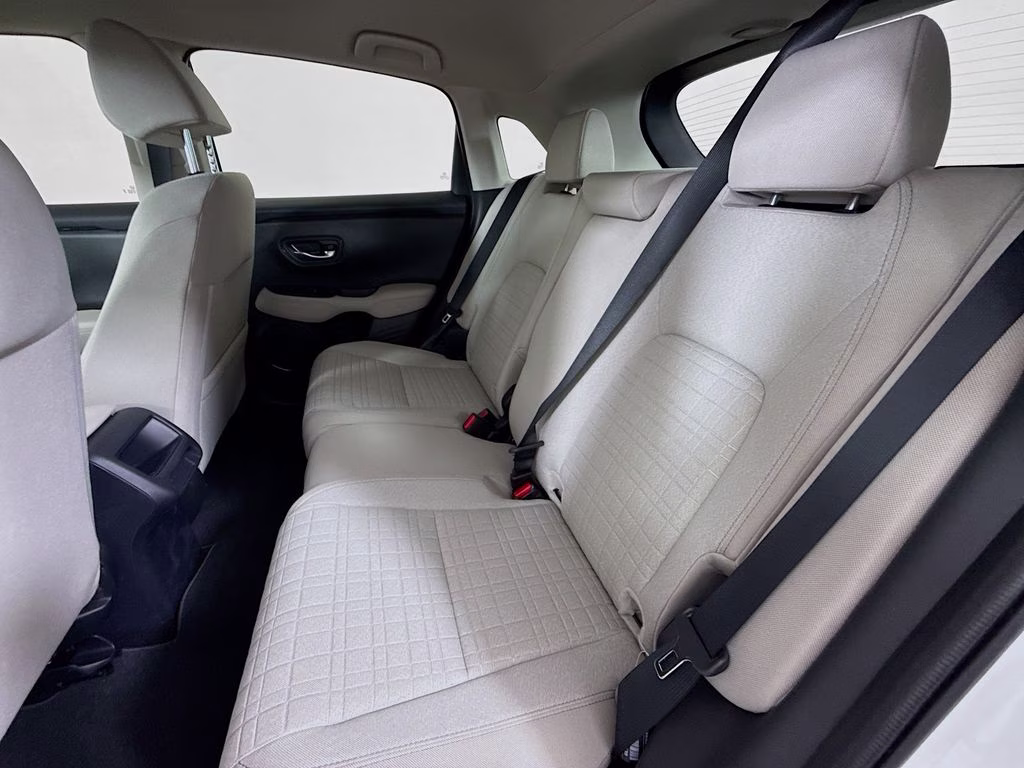 2027 Platinum White Pearl Honda HR-V LX AWD SUV