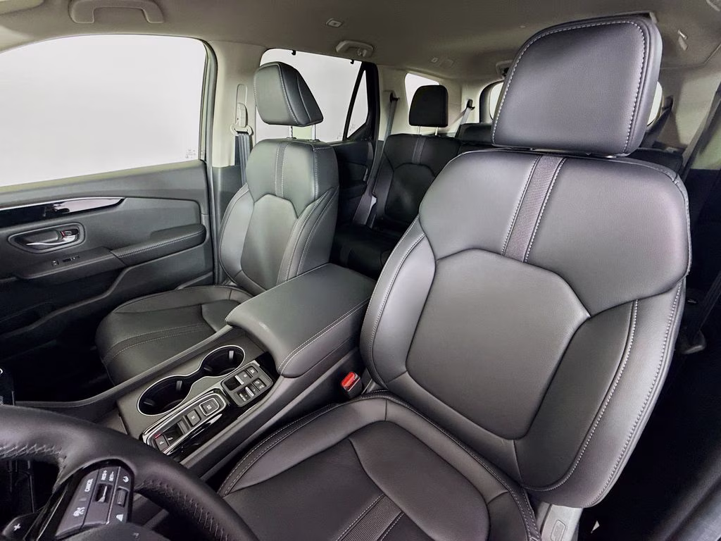 2026 Crystal Black Pearl Honda Pilot EX-L FWD SUV