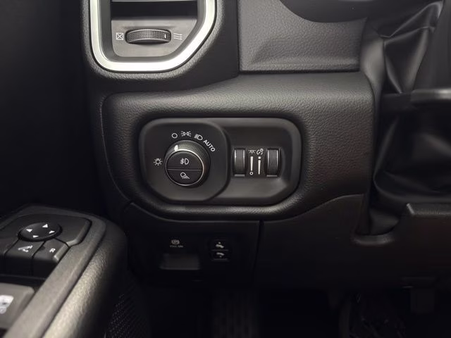 2026 Bright White Clearcoat Ram 1500 Big Horn 4X4 Truck