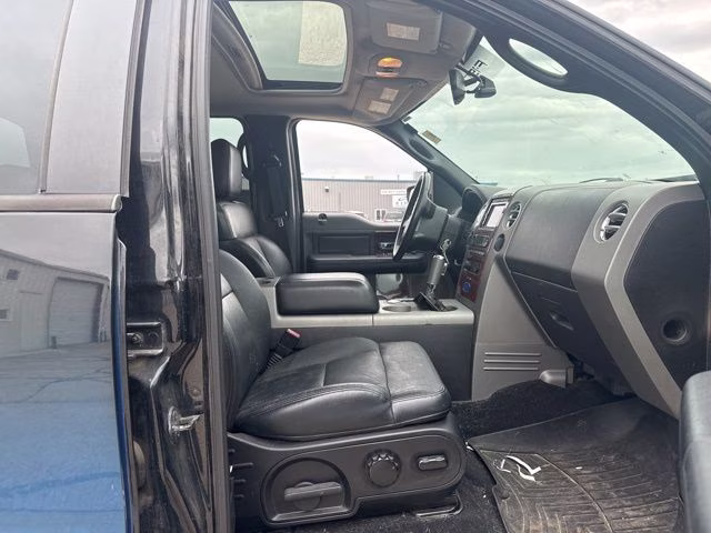 2007 Dark Blue Pearl Clearcoat Metallic Ford F-150 Lariat 4X4 Truck