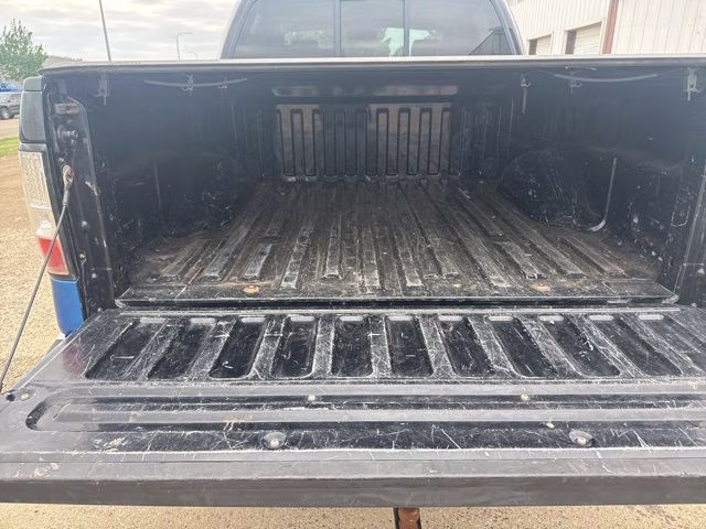 2007 Dark Blue Pearl Clearcoat Metallic Ford F-150 Lariat 4X4 Truck